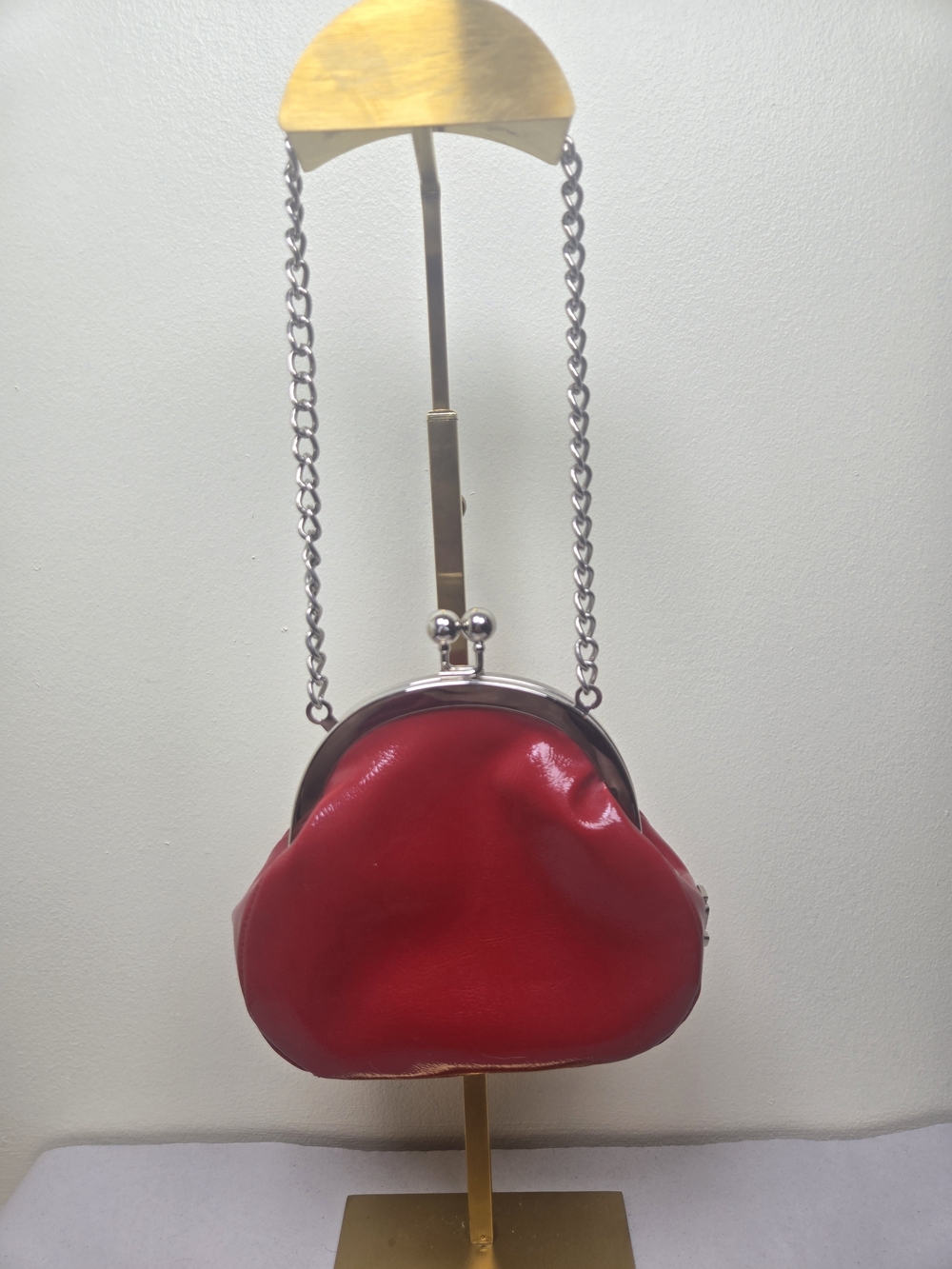 Jennifer Lopez Mini Red Vintage-Style Kiss Lock Chain Shoulder Bag